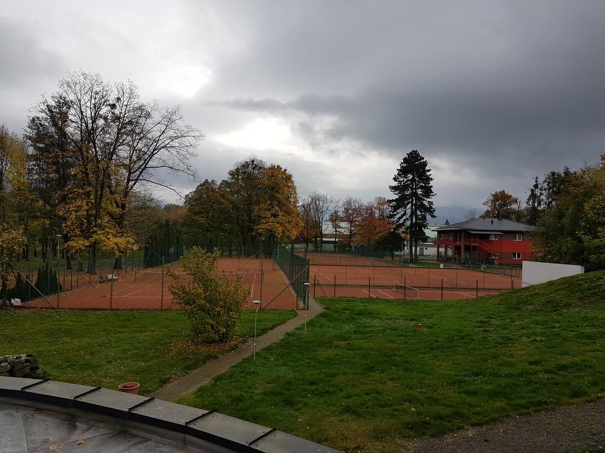 Penzion Branabeskyd Frýdlant nad Ostravicí Kültér fotó
